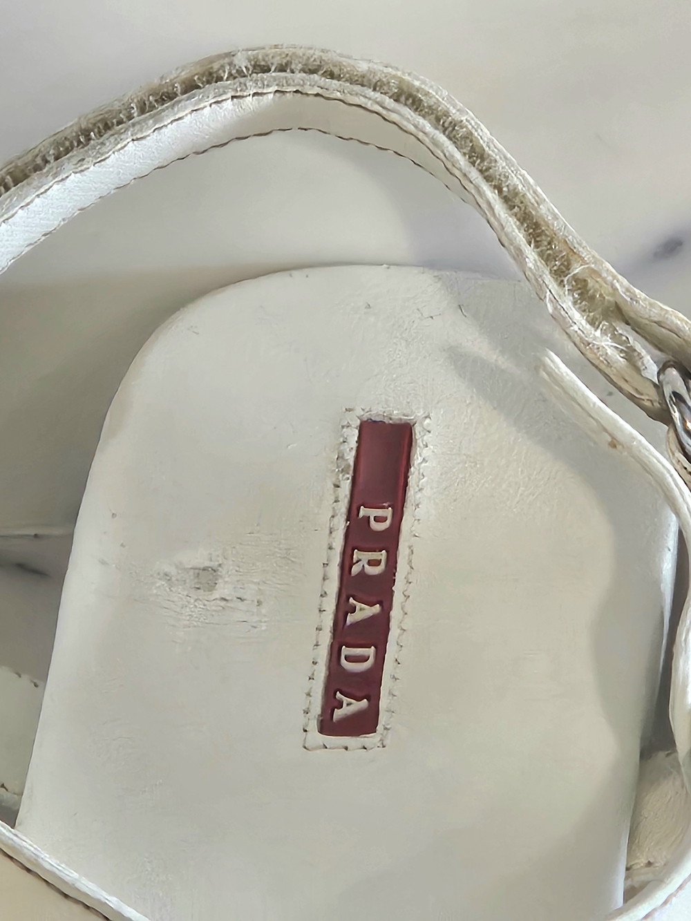 Prada White Leather Crisscross Strap Sandals - Sz 37.5 - Picture 3 of 4